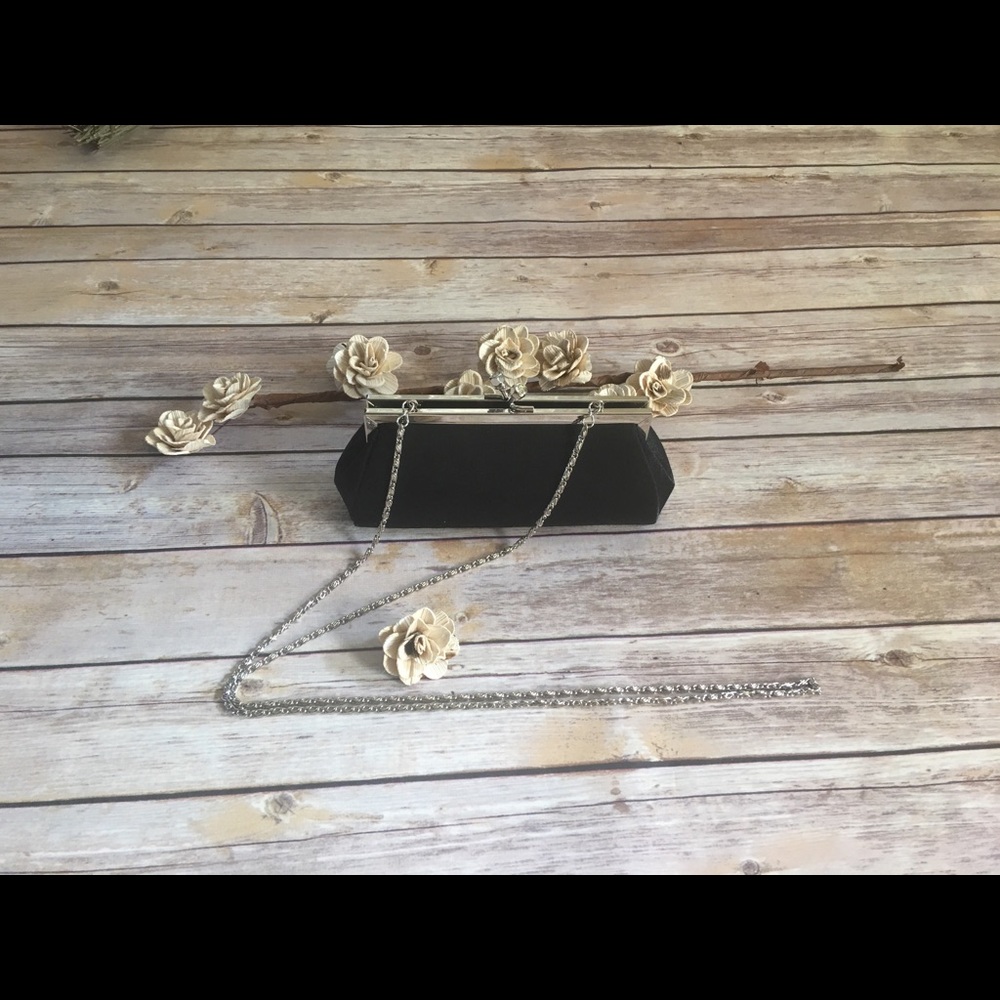 Black Clutch